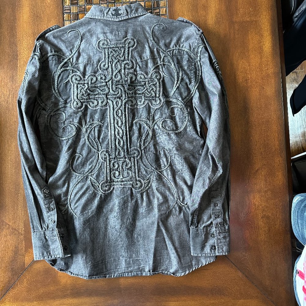 ROAR Men's Med Black Embroidered Distressed Long Sleeve Button Shirt Halcyon